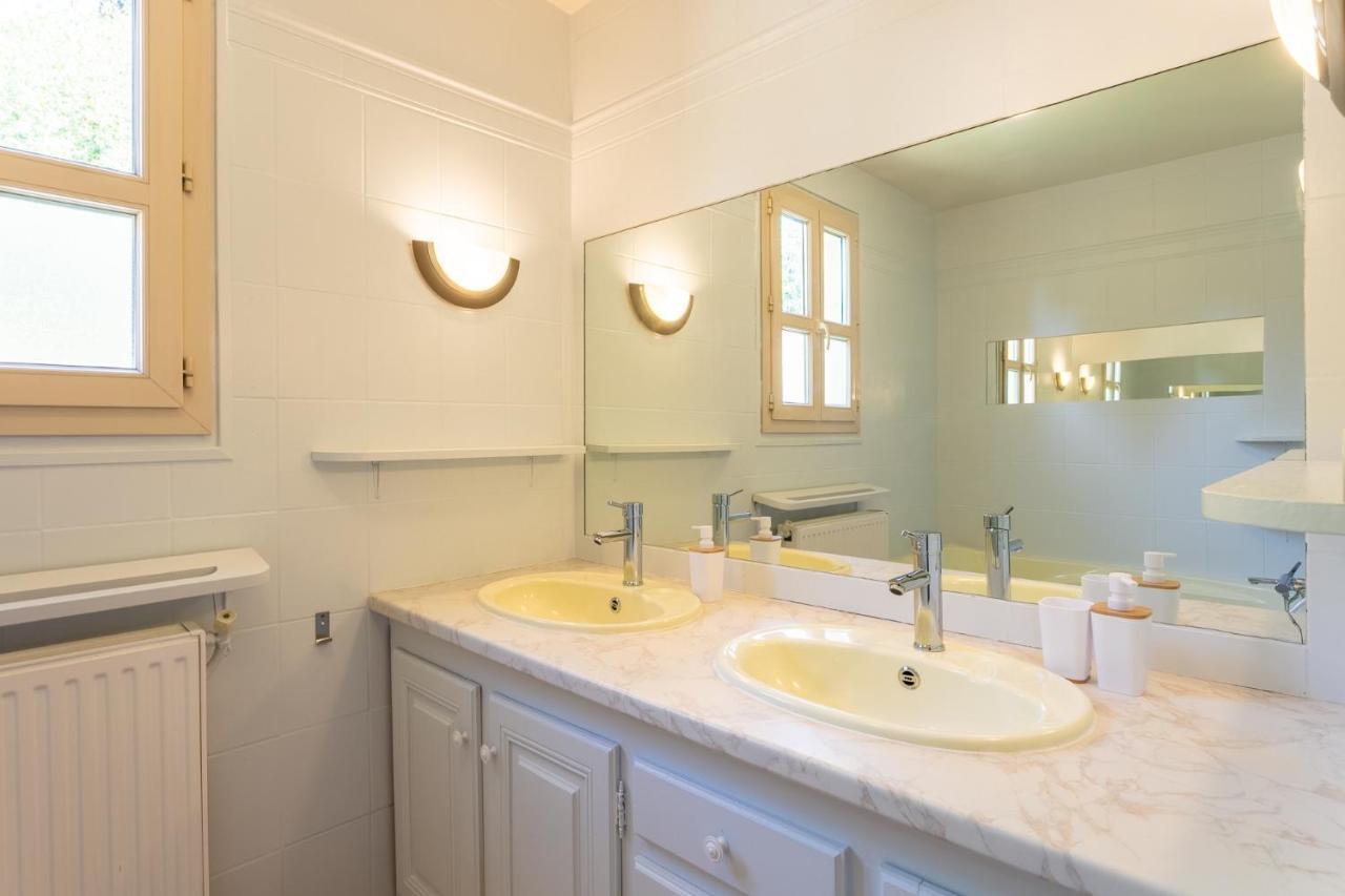 Wonderful House In Sarlat Center With Heated Pool & Jaccuzi Villa Ngoại thất bức ảnh